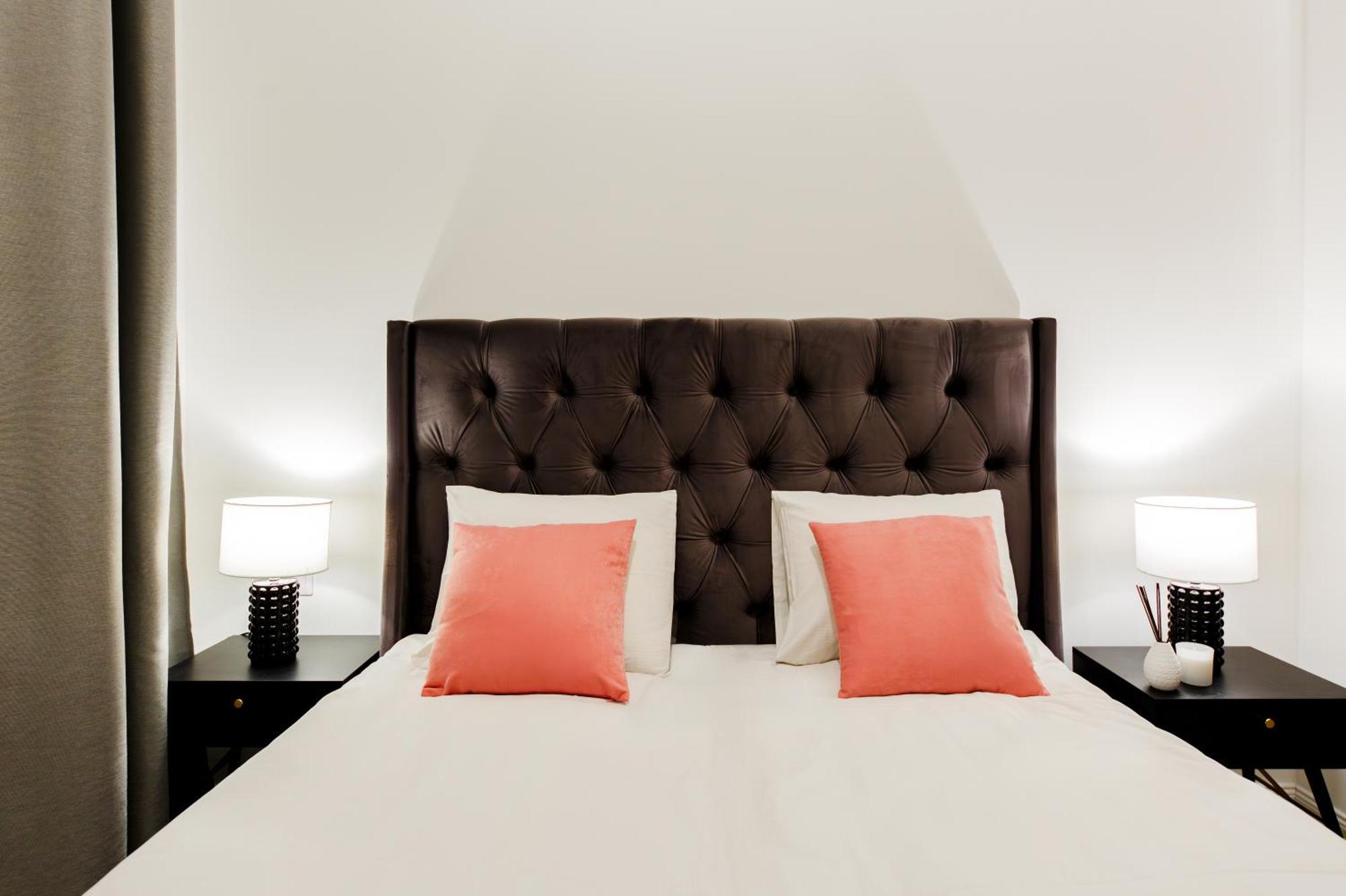 Rigaapartment Elizabetes 22 Self-Service Aparthotel Bagian luar foto